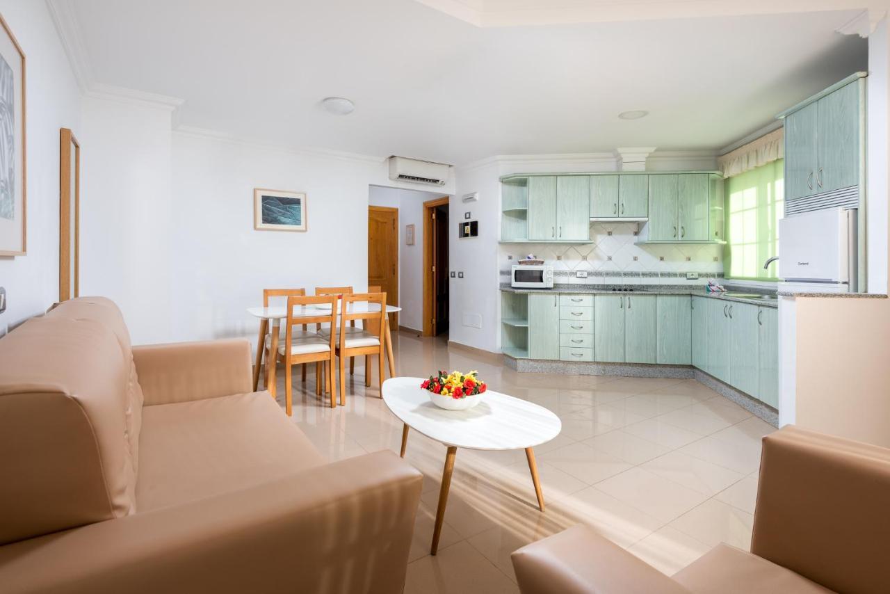 Edificio Playa Appartement Puerto De Mogan Buitenkant foto