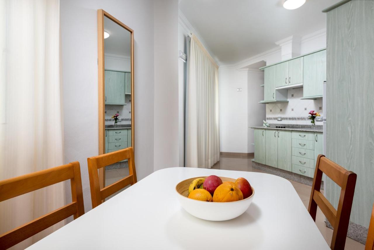 Edificio Playa Appartement Puerto De Mogan Buitenkant foto