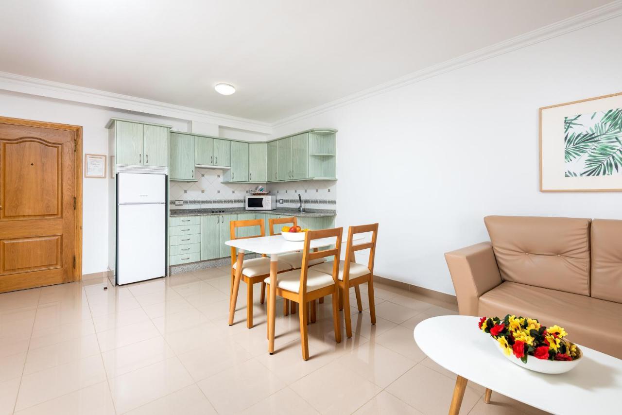 Edificio Playa Appartement Puerto De Mogan Buitenkant foto
